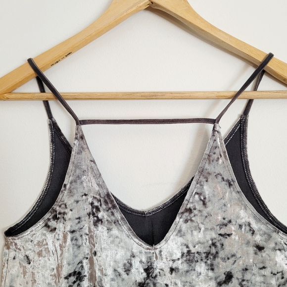 AE | Silver Crushed Velvet Tank Top - XS - Picture 6 of 11